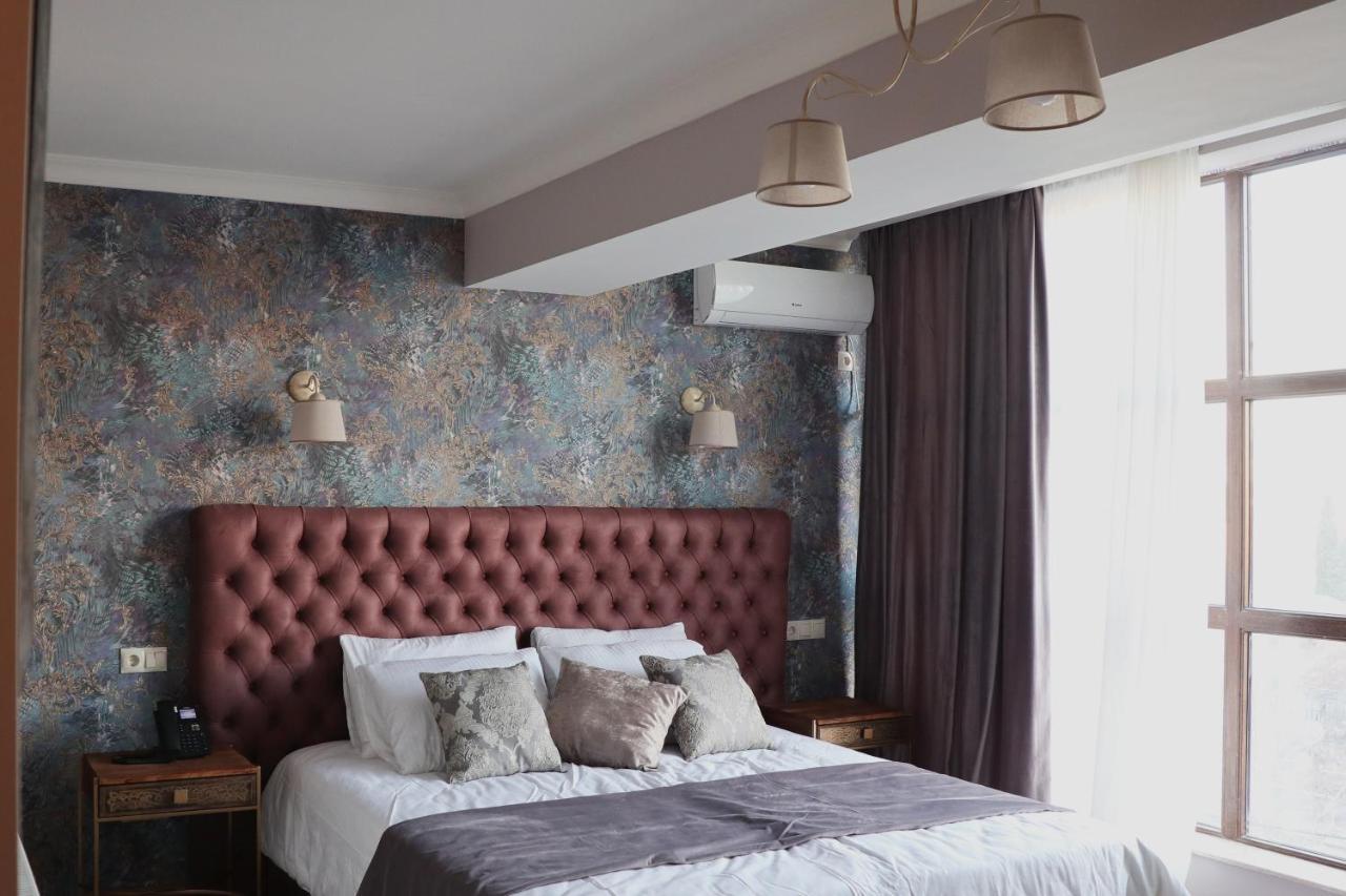Omart Hotel - Gallery 트빌리시 외부 사진