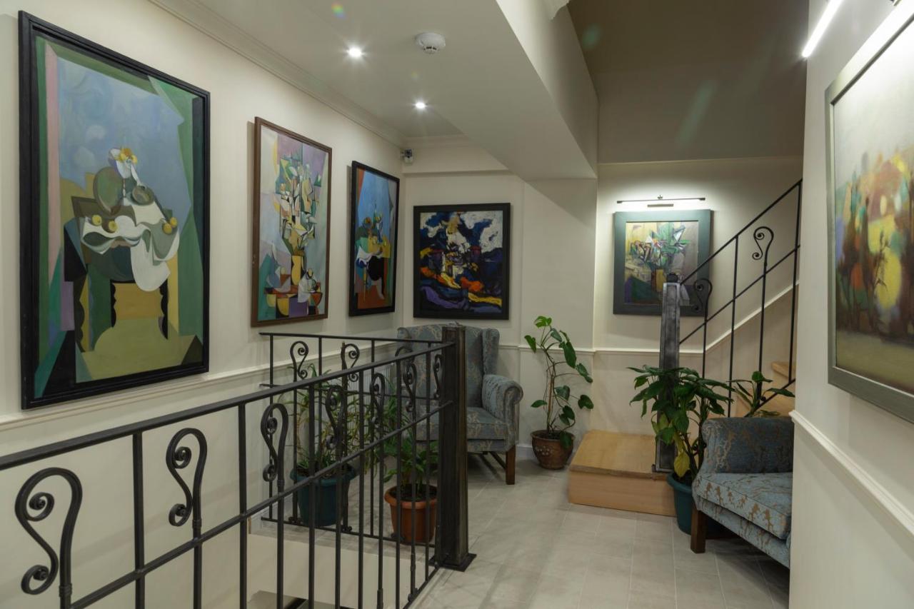 Omart Hotel - Gallery 트빌리시 외부 사진